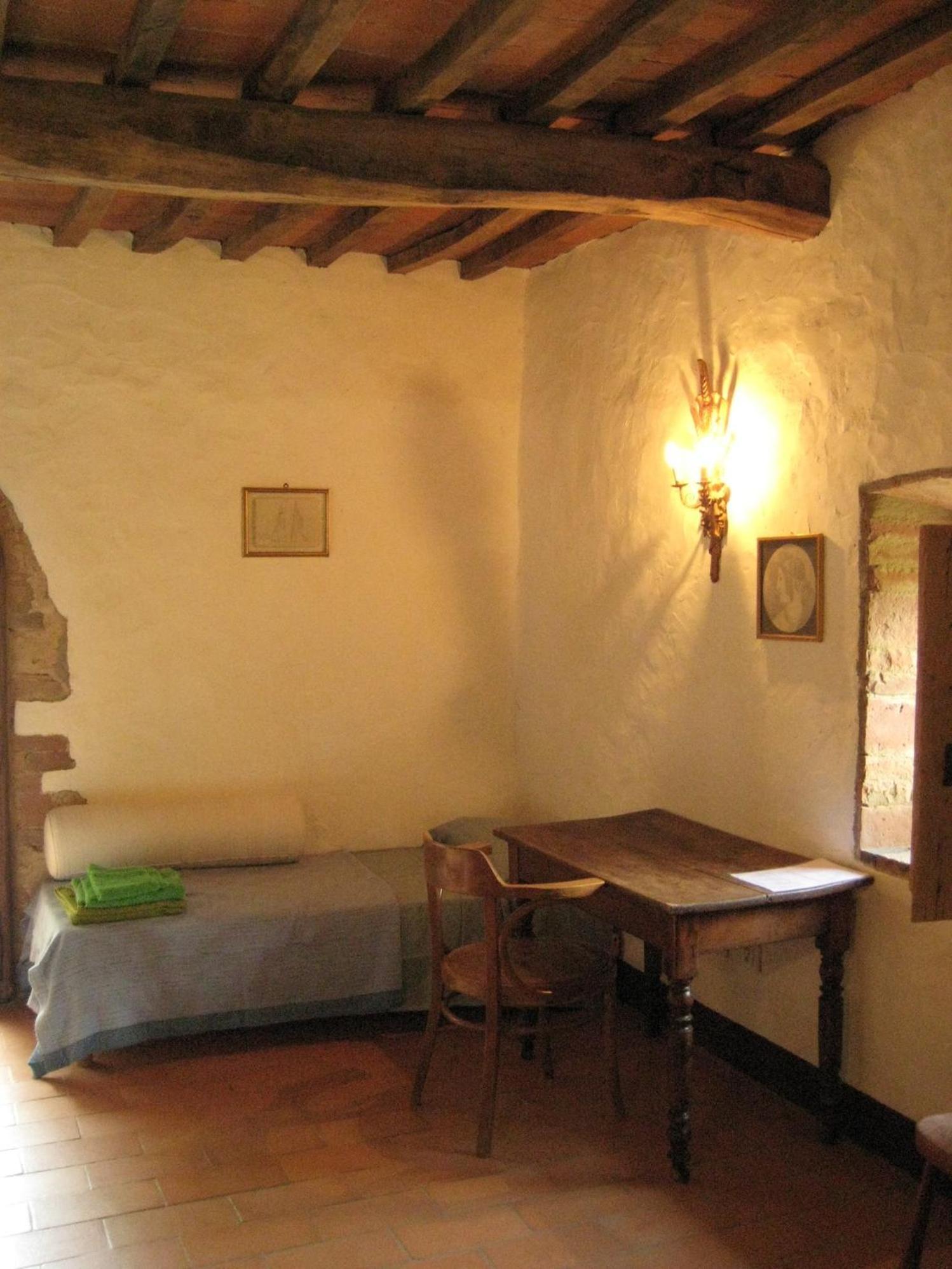 Agriturismo Il Casalino Pari Ngoại thất bức ảnh