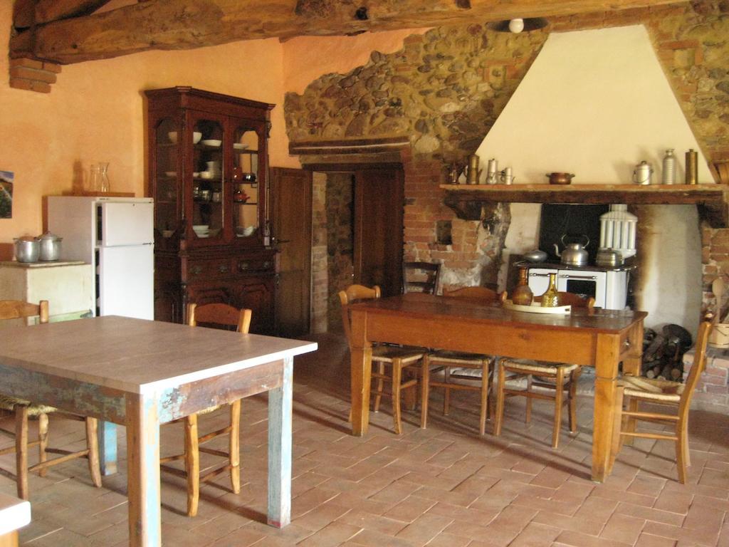 Agriturismo Il Casalino Pari Phòng bức ảnh