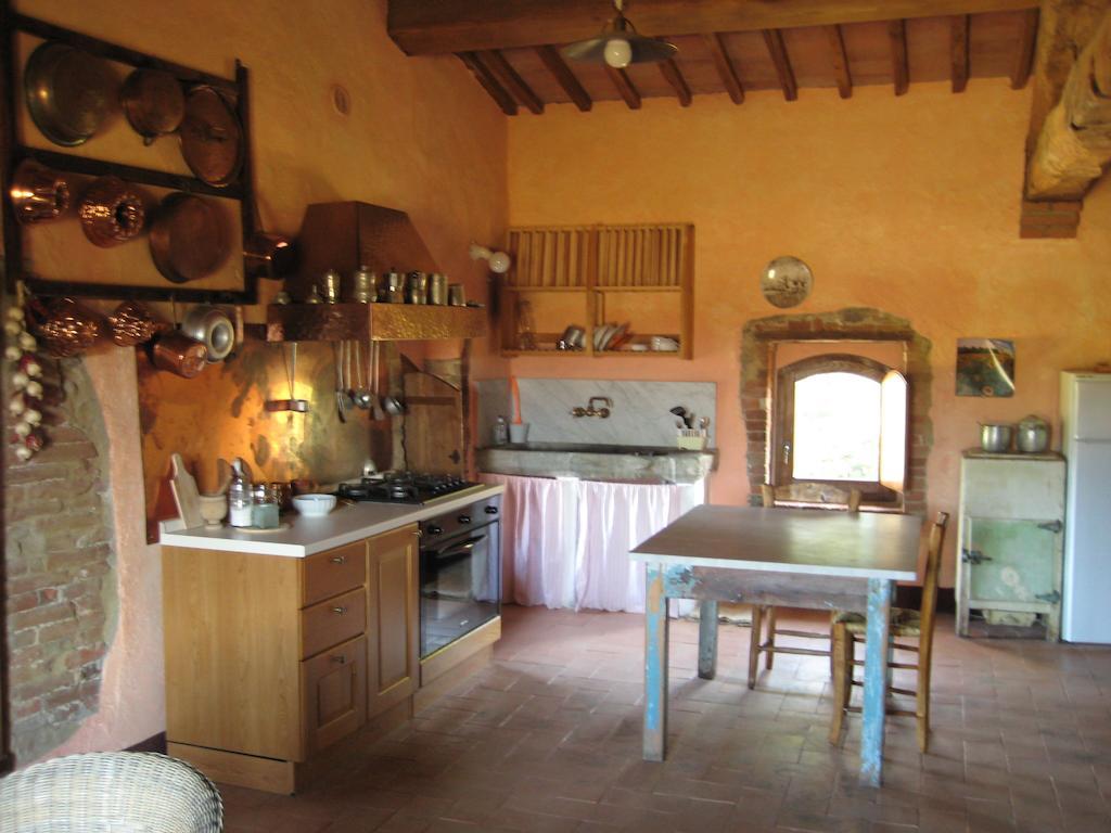 Agriturismo Il Casalino Pari Phòng bức ảnh