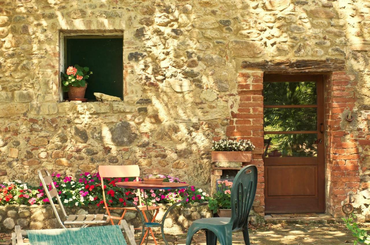 Agriturismo Il Casalino Pari Ngoại thất bức ảnh