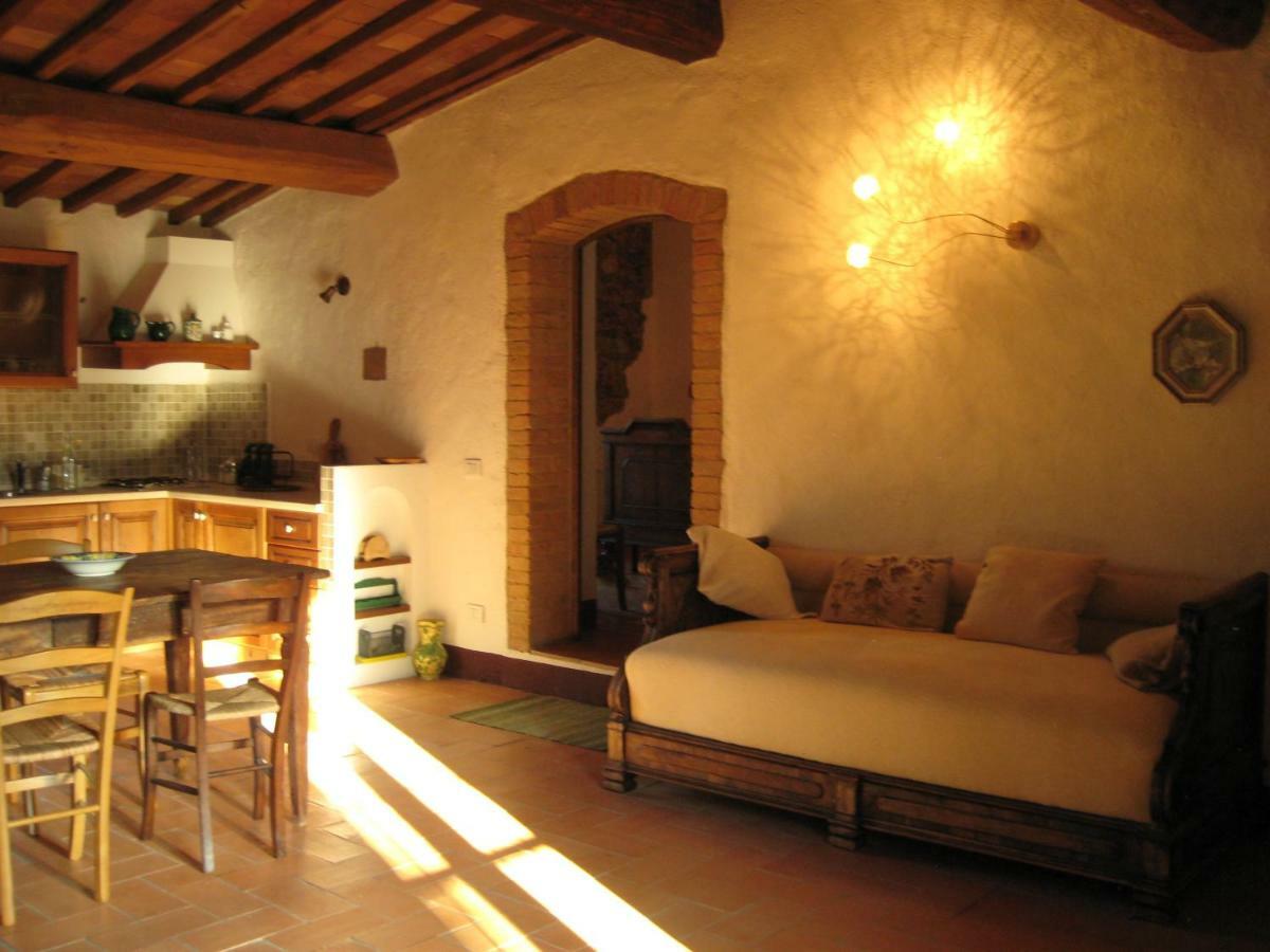 Agriturismo Il Casalino Pari Ngoại thất bức ảnh
