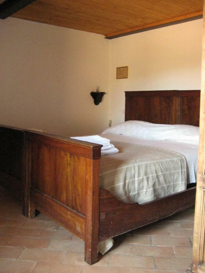 Agriturismo Il Casalino Pari Ngoại thất bức ảnh