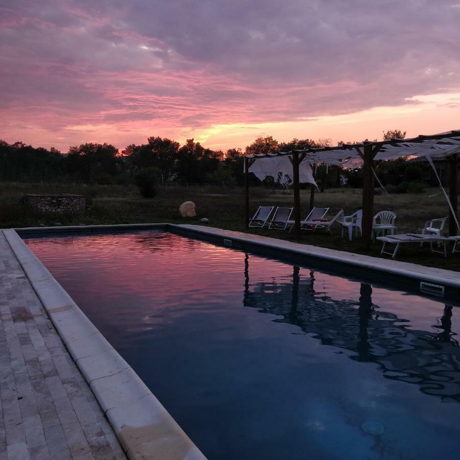Agriturismo Il Casalino Pari Ngoại thất bức ảnh